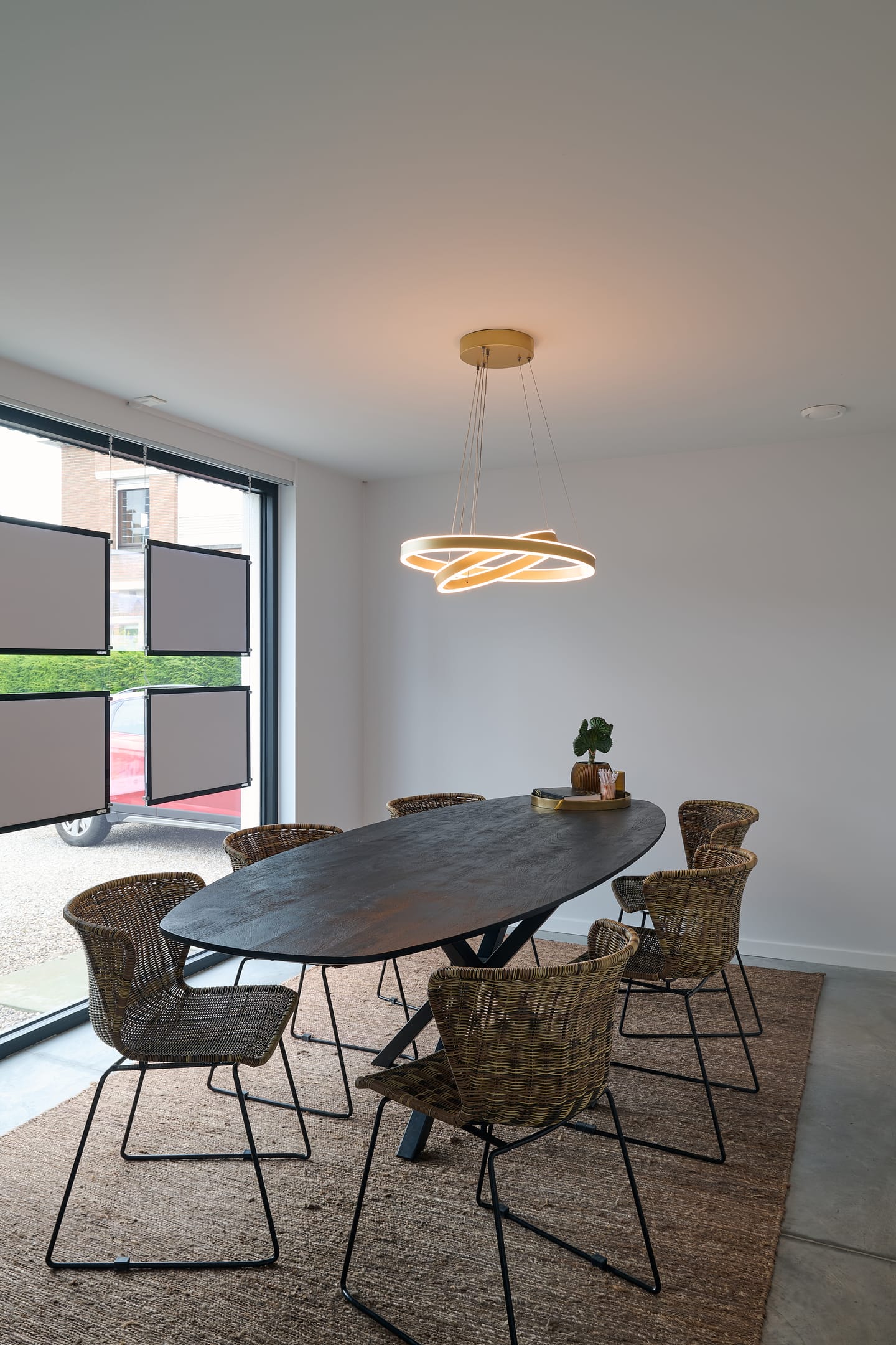 Nieuwbouw kantoor en appartement Hillegem